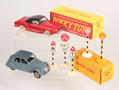 Lot 92 - Dinky Toys. Group of Boxed / Unboxed Vehicles & Accessories.