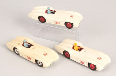 Lot 115 - Dinky Toys - Group of 3x unboxed Mercedes Benz Race Cars.