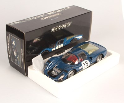Lot 143 - Minichamps 100 666115 1/18th Porsche 906 - 24h Daytona 1966 - Dark Blue