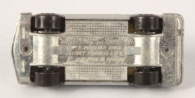 Lot 30 - Matchbox Superfast 6b Mercedes 350SL WITH RARE METALLIC SILVER BODY