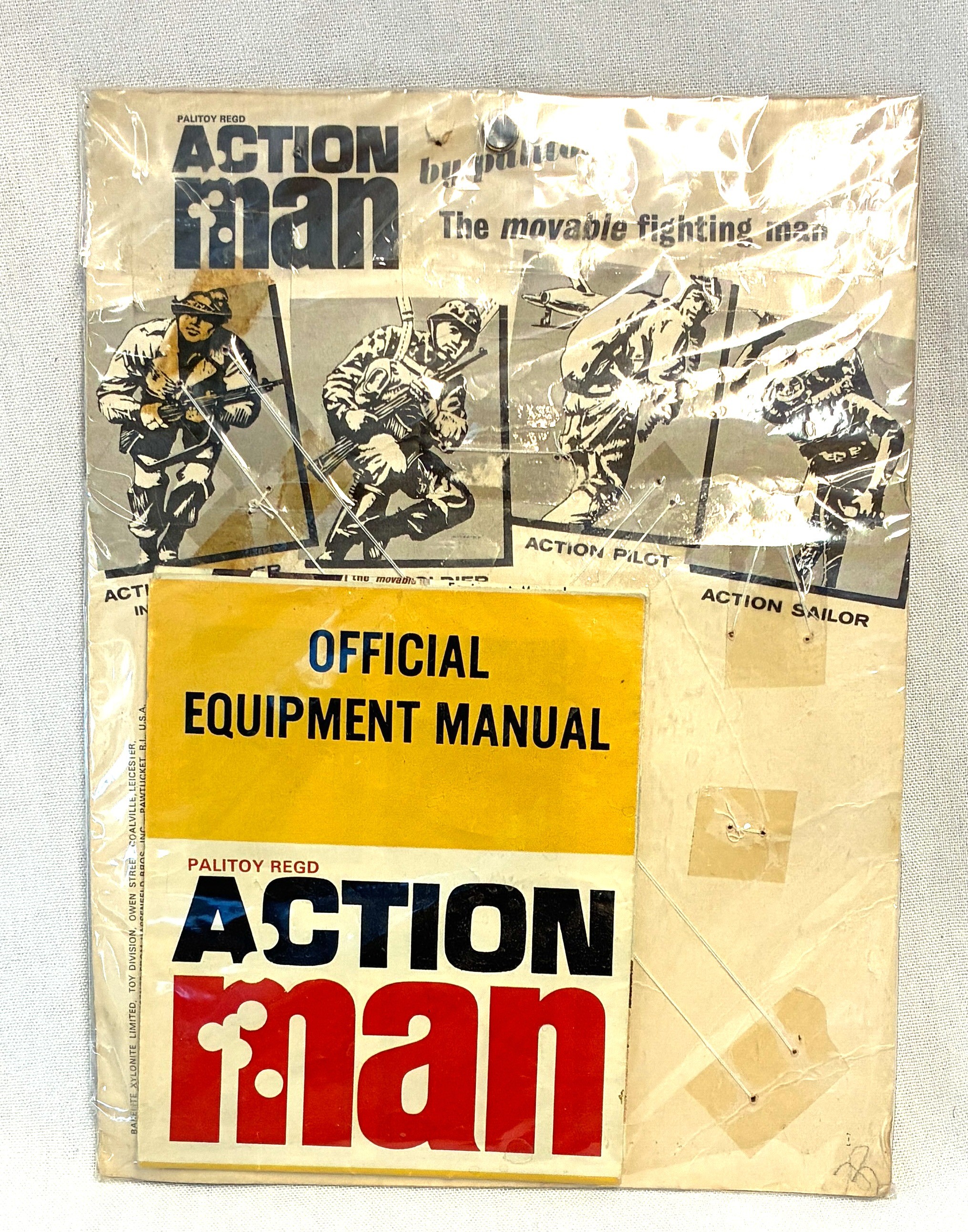 Lot 147 - Palitoy Action Man vintage Combat Kit Small