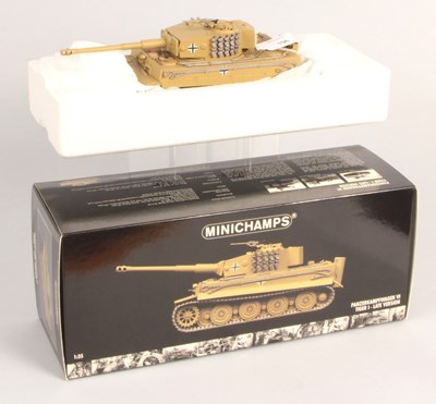 Lot 196 - Minichamps 350 010000 Panzerkampfwagen VI Tiger 1 - Late Version.