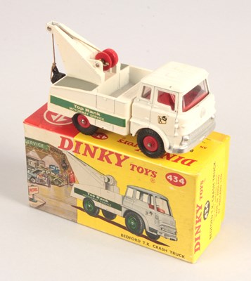 Lot 360 - Dinky Toys 434 Bedford TK "Top Rank Motorway Service" Crash Truck WITH RED PLASTIC HUBS