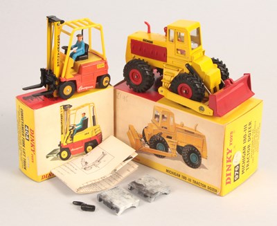 Lot 369 - Dinky Toys 976 Michigan Tractor Dozer & 404 Conveyancer Fork Lift Truck