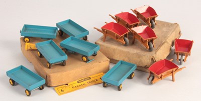 Lot 382 - Dinky Toys 105C Trade Box of 6 x Garden Truck & 105B Trade Box of 6 x Wheelbarrow