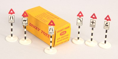 Lot 385 - Dinky Toys 766 Set of 6 x British Road Signs (Country Set A)