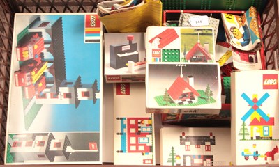 Lot 244 - Lego. Group of 1970's Box Sets, Loose Components & Booklets.