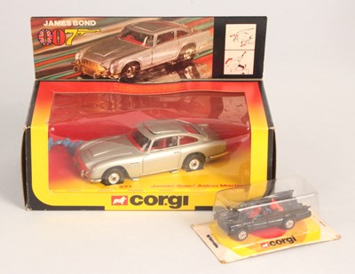 Lot 428 - Corgi Toys 271 James Bond Aston Martin DB5 + Corgi Juniors 69 Batmobile