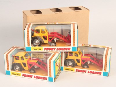 Lot 433 - Britains Farm Factory Trade Pack of 3 x 9572 Massey Ferguson Tractor with Front Loader