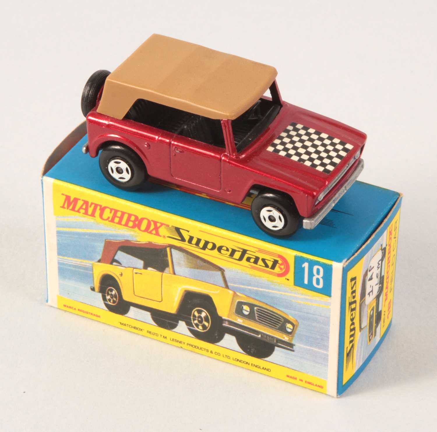 Lot 85 - Matchbox Superfast 18a Field Car Twin Pack Issue RED BODY + CHEQURED FLAG LABEL + SILVER PAINTED BASE