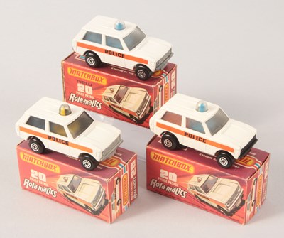 Lot 105 - Matchbox Superfast 3 x 20b Range Rover Police Patrol VARIATIONS WITH BLUE & YELLOW ROOF LIGHTS