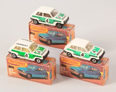 Lot 112 - Matchbox Superfast 3 x 21c Renault 5TL VARIATIONS
