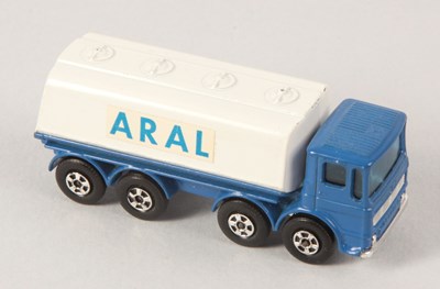 Lot 156 - Matchbox Superfast 32a Leyland Aral Tanker