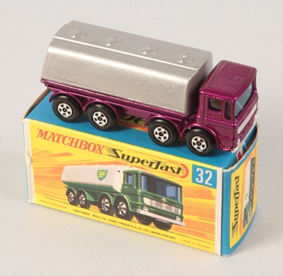 Lot 159 - Matchbox Superfast 32a Leyland Tanker RARE METALLIC PURPLE CAB & CHASSIS + METALLIC SILVER TANK