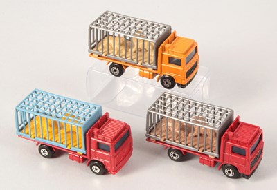 Lot 177 - Matchbox Superfast 4 x 35c Volvo Zoo Truck VARIATIONS INCLUDING RARE SMOKE GREY TINTED WINDOWS