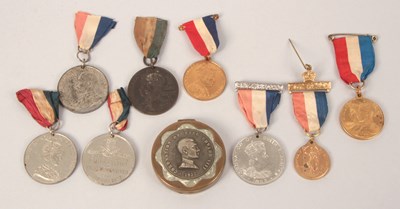 Lot 476 - Coronation Medal Interest
