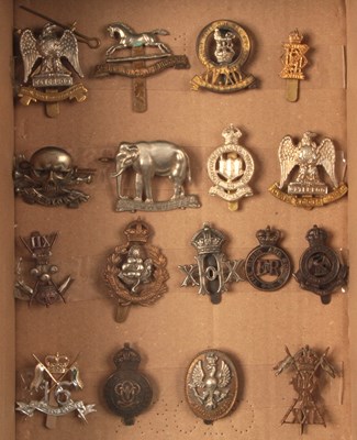 Lot 493 - Military Badges, comprising: a quantity [17 pieces] of British Army Cavalry Regiments