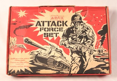Lot 549 - Airfix - Attack Force Set - First Issue 1964