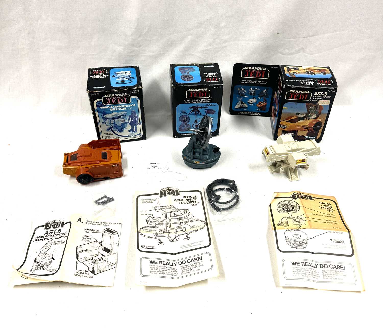 Lot 571 - Kenner vintage Star Wars Return of the Jedi