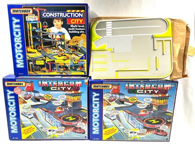 Lot 35 - Matchbox Motorcity sets x 3 MIB