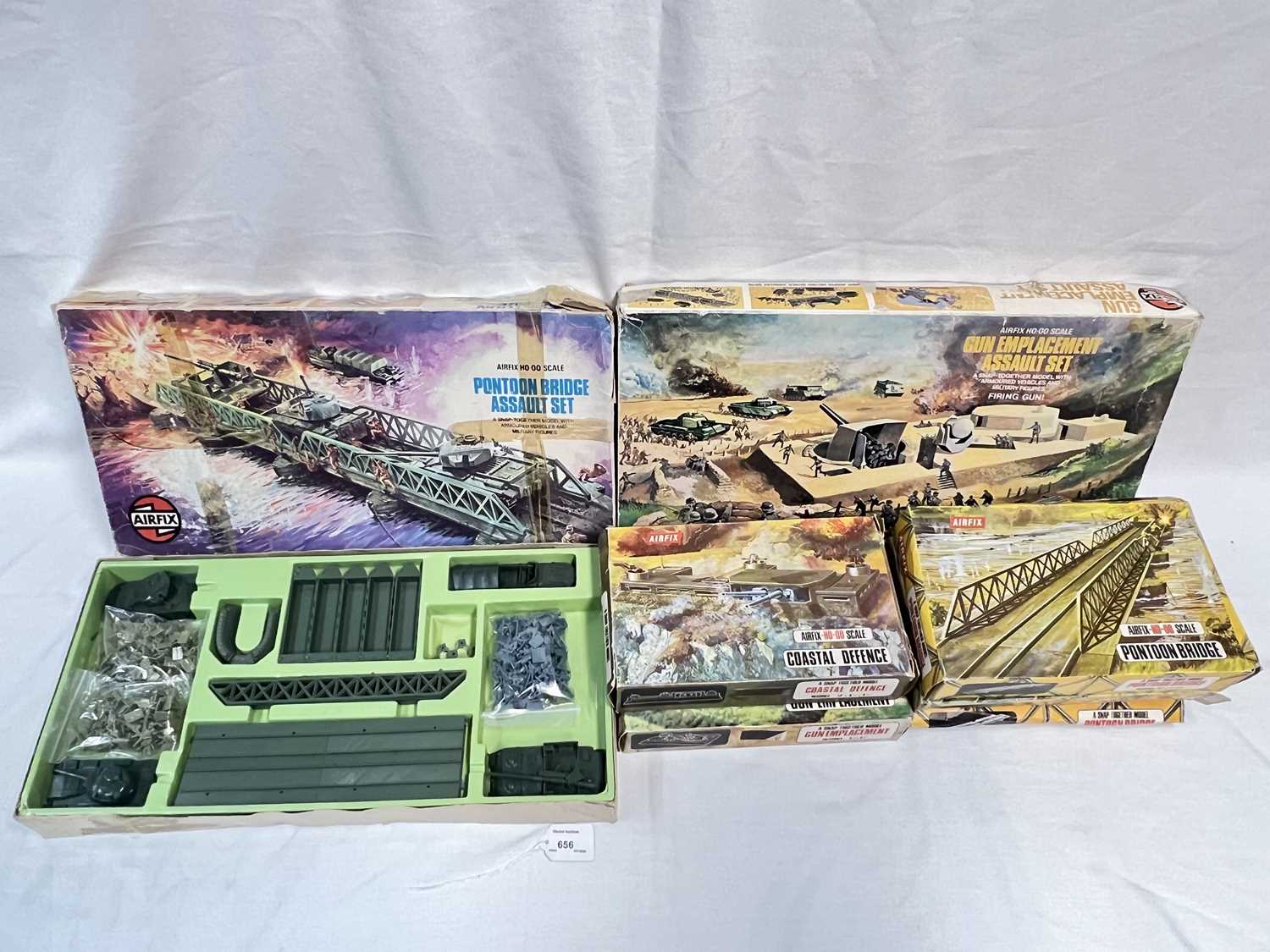 Lot 656 - Airfix - Snap-Together Models Series