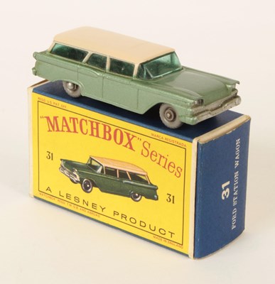 Lot 100 - Matchbox Regular Wheels 31b Ford Fairlane Station Wagon - Stannard Code 14