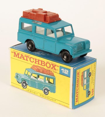 Lot 117 - Matchbox Regular Wheels 12c Land Rover Safari WITH TRANSMISSION TUNNEL CAST