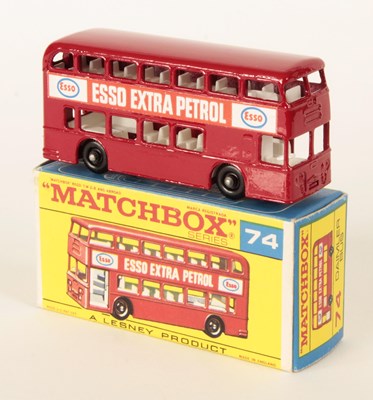 Lot 121 - Matchbox Regular Wheels 74b Daimler Fleetline Bus RARE TYPE F2 BOX WITH MATCHING MODEL ARTWORK