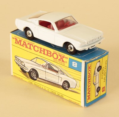 Lot 136 - Matchbox Regular Wheels 8e Ford Mustang RARE TRANSITIONAL BOX VARIATION.