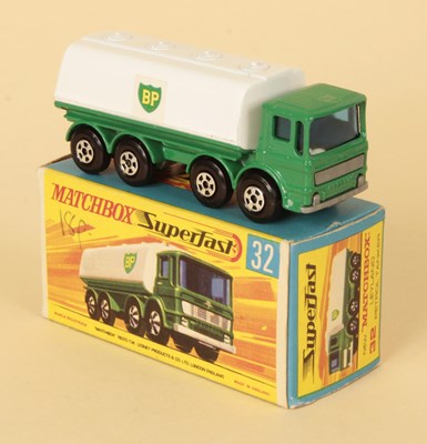 Lot 242 - Matchbox Superfast 32a Leyland BP Tanker - RARE SILVER-GREY GRILLE & BASE