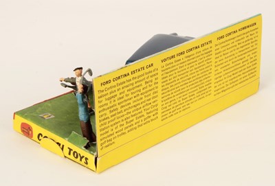 Lot 685 - Corgi 440 Ford Consul Cortina Super Estate Car Boxed