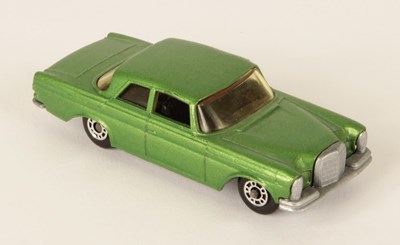 Lot 350 - Matchbox Superfast 46a Mercedes 300SE Coupe MADE IN BULGARIA MODEL - METALLIC JADE GREEN BODY