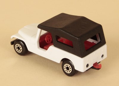 Lot 353 - Matchbox Superfast 53c Jeep CJ6 MADE IN HUNGARY MODEL - WHITE BODY