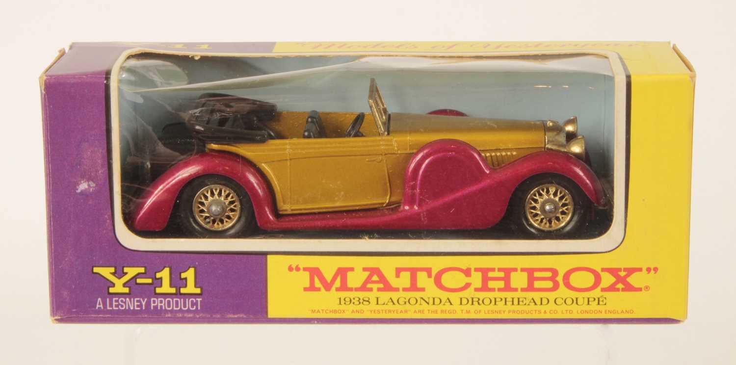 Lot 487 - Matchbox Models of Yesteryear Y-11 1938 Lagonda Drophead Coupe RARE METALLIC MAGENTA CHASSIS