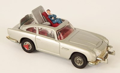 Lot 739 - Corgi Toys 270 James Bond Aston Martin DB5 Late Issue 1973 Copyright Striped Window Box