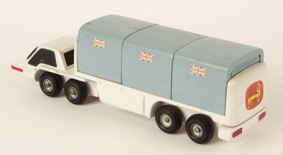 Lot 734 - Corgi Toys (Qualitoys) UN-RELEASED FUTURISTIC TURBINE TRUCK MODEL MAKERS WOOD PRE-PRO PROTOTYPE