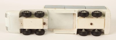 Lot 734 - Corgi Toys (Qualitoys) UN-RELEASED FUTURISTIC TURBINE TRUCK MODEL MAKERS WOOD PRE-PRO PROTOTYPE
