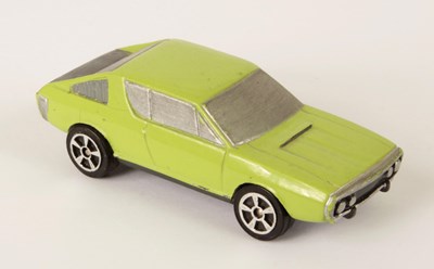 Lot 736 - Corgi Juniors UN-RELEASED RENAULT 17TS MODEL MAKERS RESIN & WOOD PRE-PRODUCTION PROTOTYPE MODEL