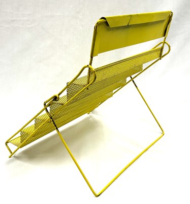 Lot 548 - Matchbox Regular Wheels Canadian Market 1960/1961 Issue Retailers Counter Shop Window Display Stand