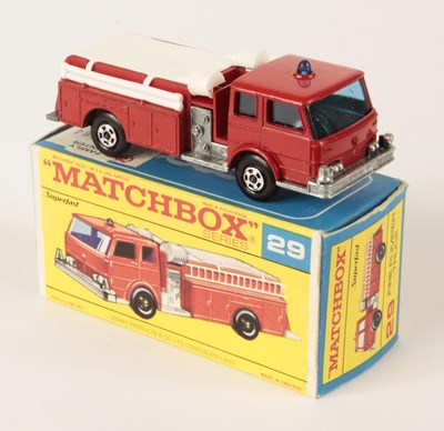 Lot 554 - Matchbox Superfast 29a American La France Fire Pumper Truck RARE TRANSITIONAL TYPE F3 BOX