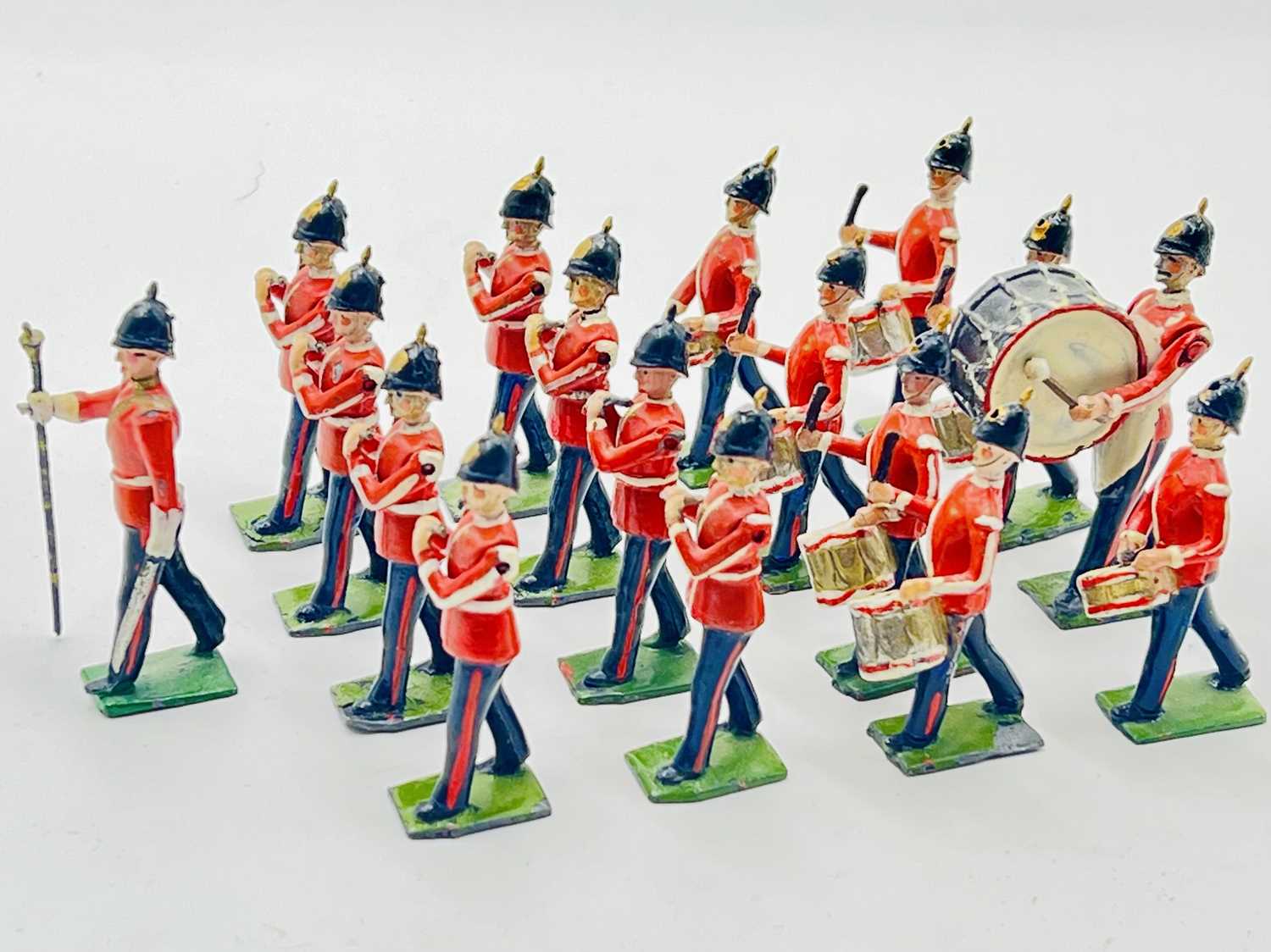 Lot 49 - Britains - Set 321 - Drum & Fife Band of the Line [1934 version - 1938/41 Issue]
