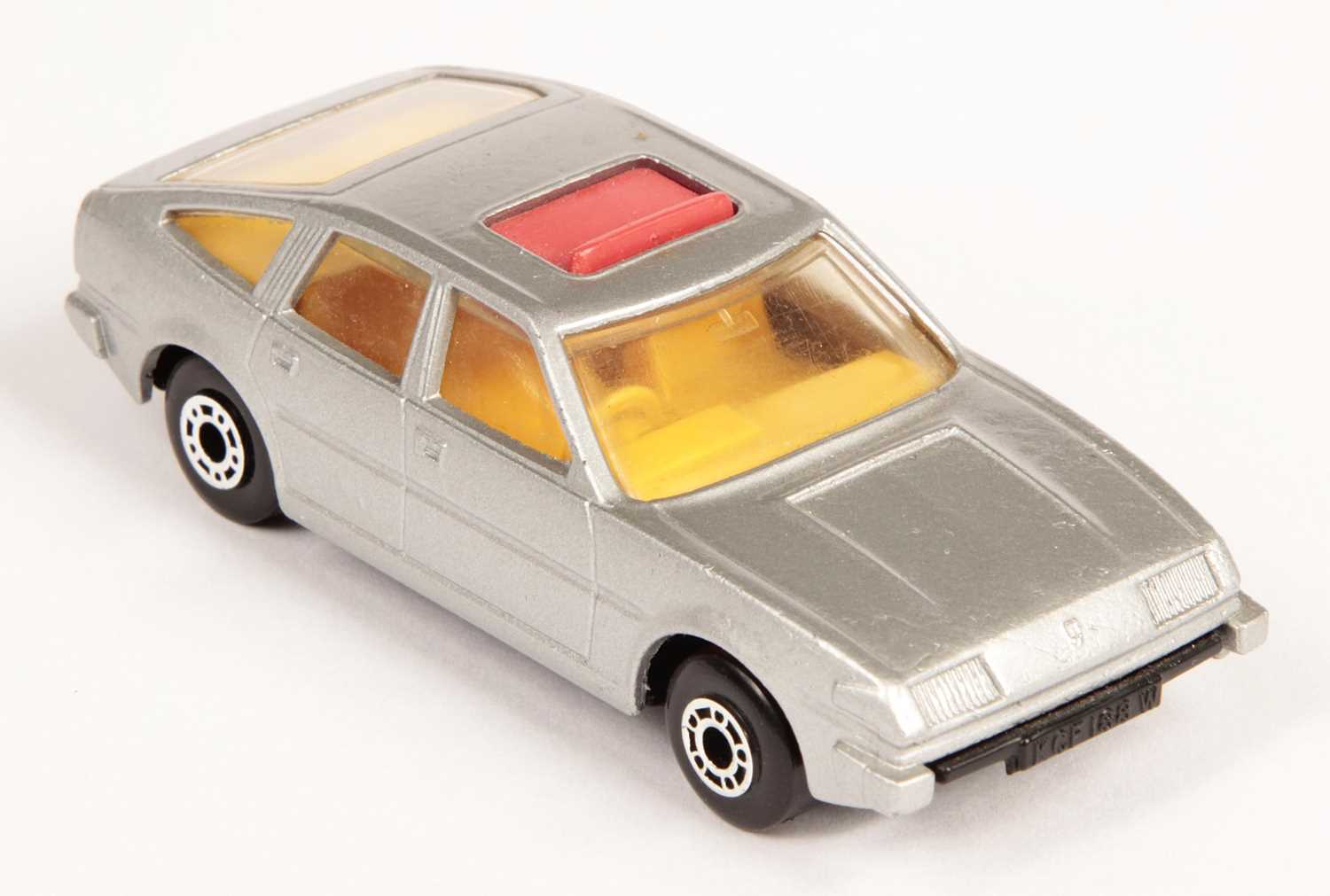 Lot 54 - Matchbox Superfast 8d Rover 3500 FACTORY