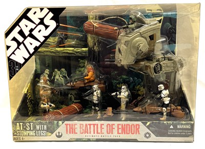 Lot 28 - Hasbro Star Wars The Battle of Endor Ultimate Battle Pack 3 3/4" figure set MISP