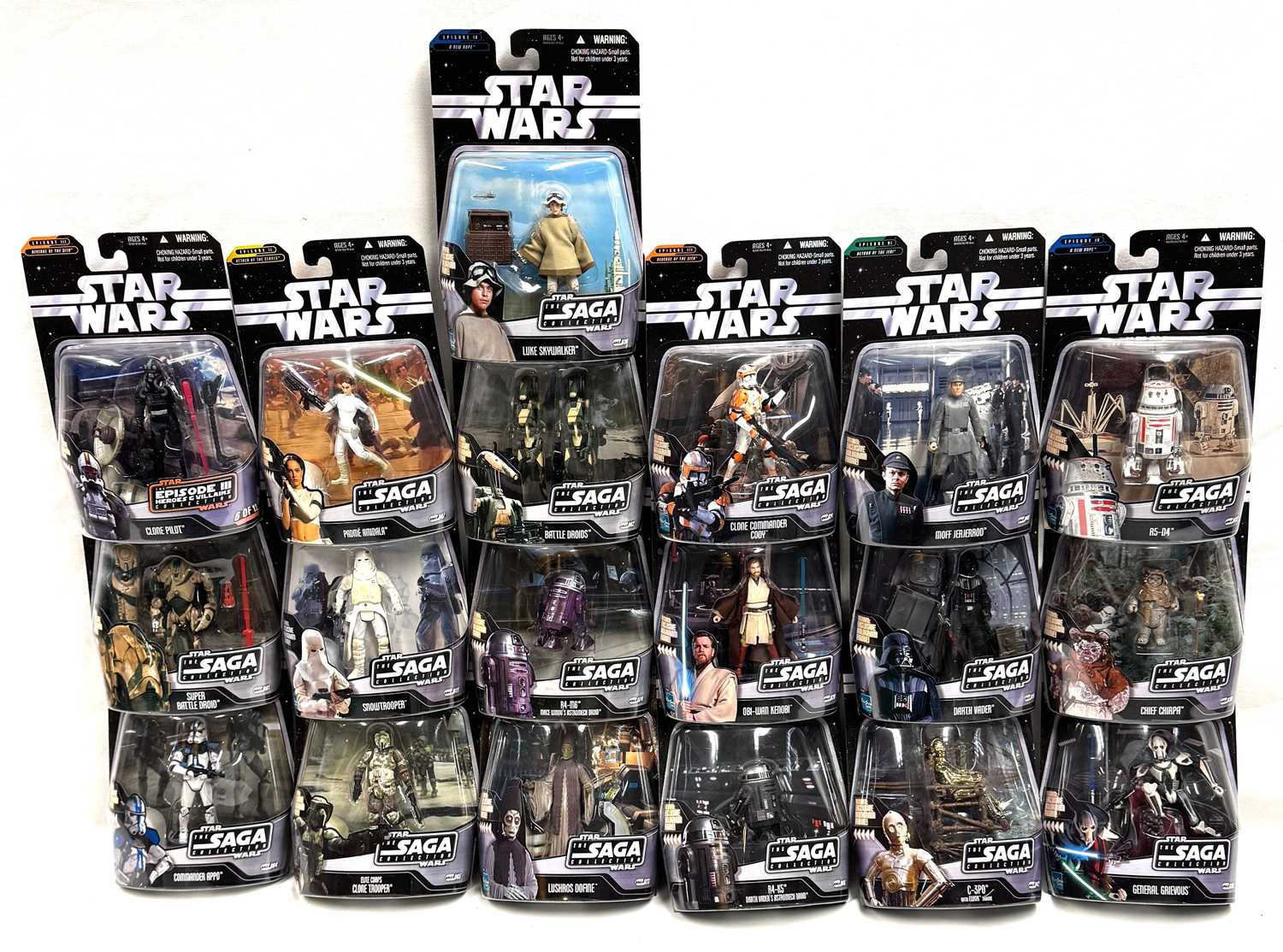 Lot 76 - Hasbro Star Wars Saga Collection 3 3/4" figures x 19 MISP