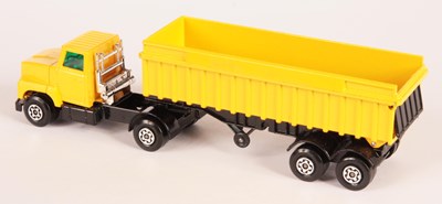 Lot 503 - Matchbox Super Kings K18 Ford LTS Articulated Tipper Truck "United States Steel Corporation"