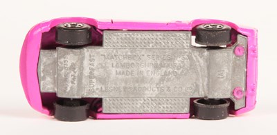 Lot 431 - Matchbox Superfast 33a Lamborghini Miura FACTORY COLOUR TRIAL WITH PINK BODY