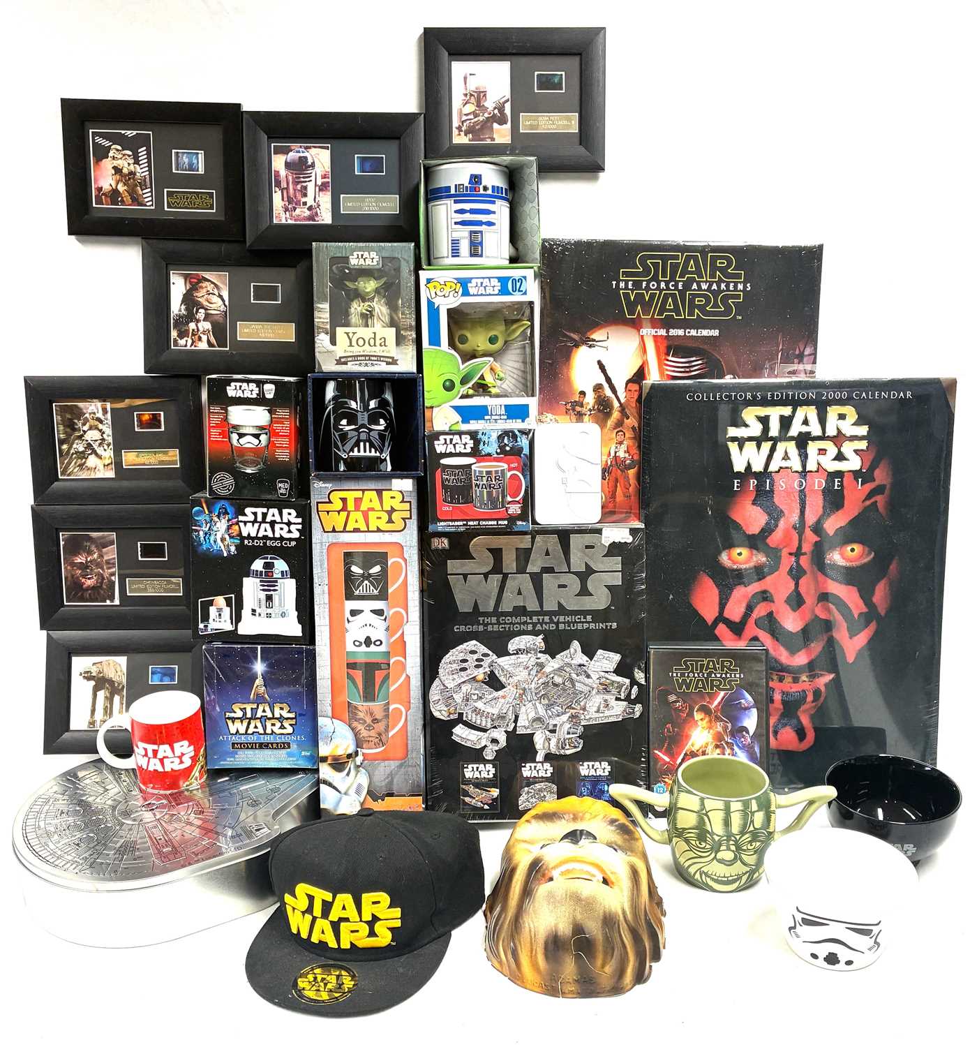 Lot 248 - Large quantity of modern Star Wars collectables MISP