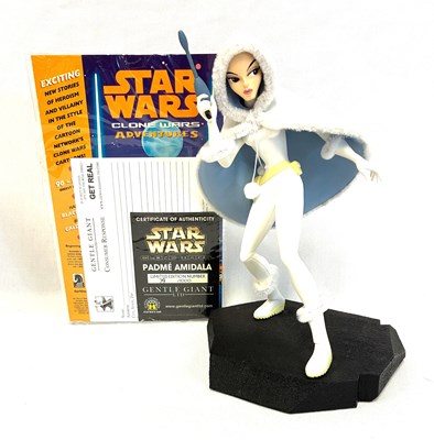 Lot 338 - Gentle Giant Star Wars Clone Wars Padme Amidala Maquette MIMB