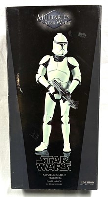 Lot 18 - Sideshow Star Wars Militaries of Star Wars Republic Clone Trooper 1:6 Scale Figure MIB