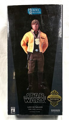 Lot 49 - Sideshow Star Wars Luke Skywalker Yavin 4 1:6 Scale figure MIB